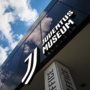 jhotel en weekend-in-turin-with-visit-j-museum-and-with-stadium-tour 017