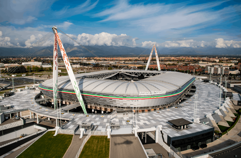 jhotel en christmas-gift-in-turin-at-juventus-hotel 015